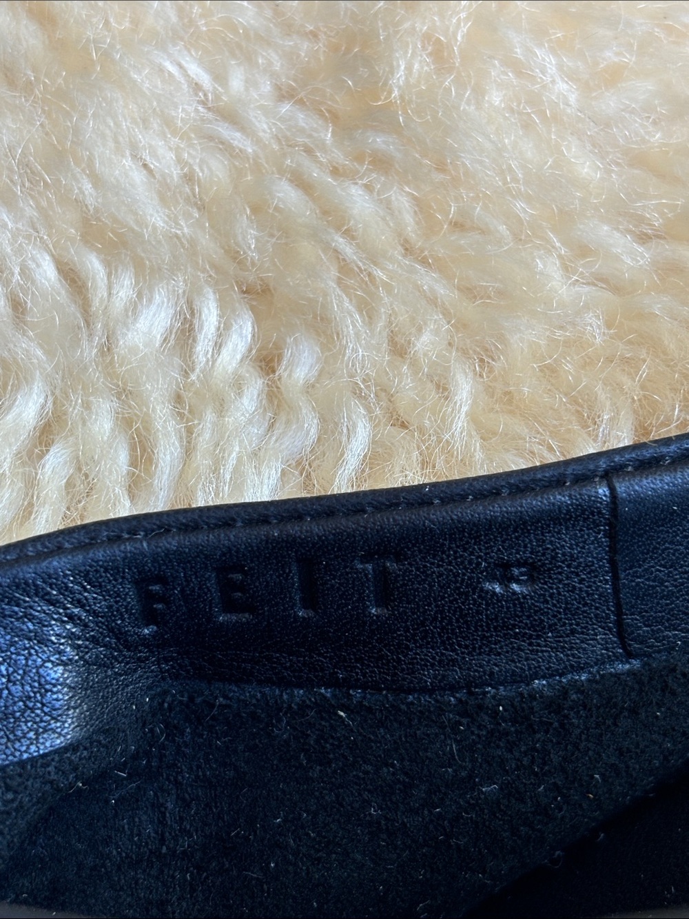 FEIT Minimalist Leather Slippers - Picture 7 of 12